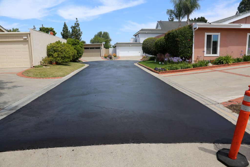 Blog 2.6 The Benefits of Blacktop vs Concrete Driveways